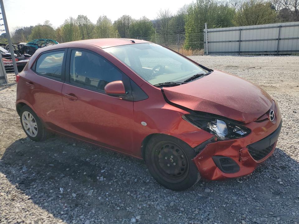 47221006 :رقم المزاد ، JM1DE1KY6E0171452 vin ، 2014 Mazda Mazda2 مزاد بيع