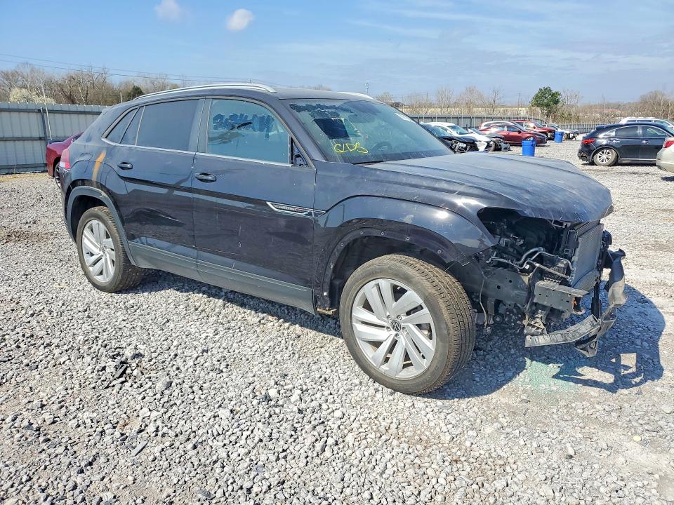 79110925 :رقم المزاد ، 1V2KE2CA2MC207440 vin ، 2021 Volkswagen Atlas Cross Sport مزاد بيع
