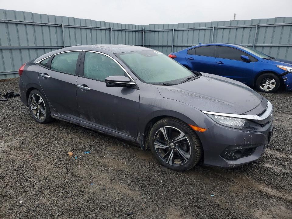 Продажа на аукционе авто 2018 Honda Civic, vin: 2HGFC1F90JH107688, номер лота: 46809186