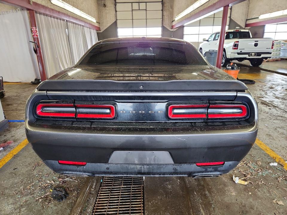 47737316 :رقم المزاد ، 2C3CDZBT7MH546443 vin ، 2021 Dodge Challenger مزاد بيع