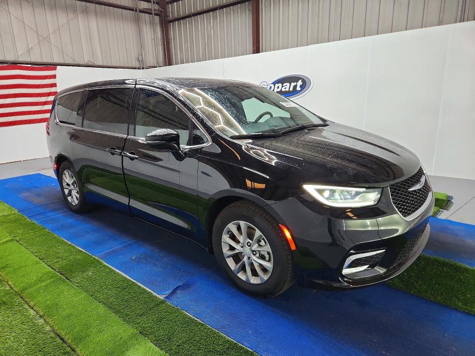 2026 Chrysler Pacifica მანქანა იყიდება აუქციონზე, vin: 2C4RC1GG2TR216546, აუქციონის ნომერი: 41914566