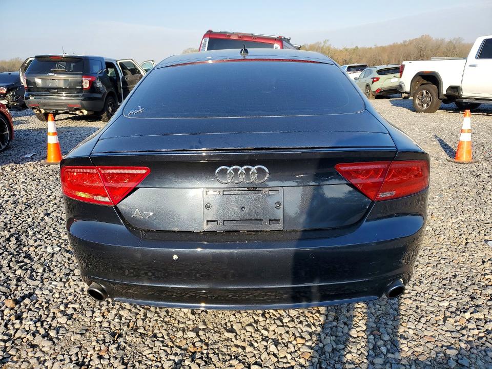 46668356 :رقم المزاد ، WAUWGAFC7FN012104 vin ، 2015 Audi A7 مزاد بيع