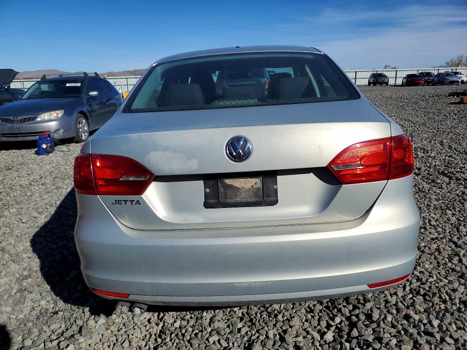 Продажа на аукционе авто 2012 Volkswagen Jetta, vin: 3VWDP7AJ9CM025247, номер лота: 45526416