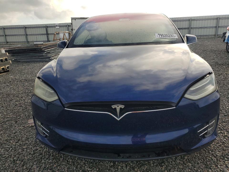 Продажа на аукционе авто 2018 Tesla Model X, vin: 5YJXCDE29JF112919, номер лота: 79535285