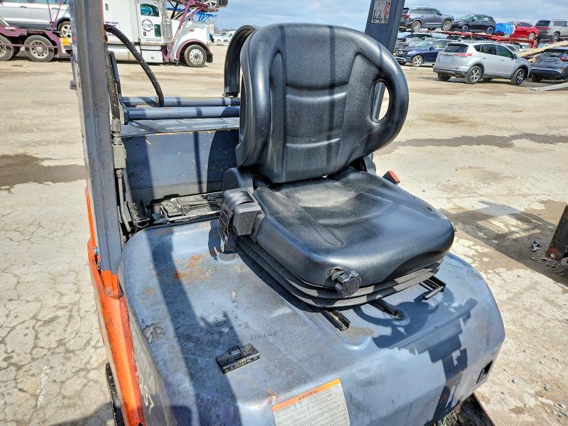 41920286 :رقم المزاد ، 14210 vin ، 2020 Toyt Forklift مزاد بيع