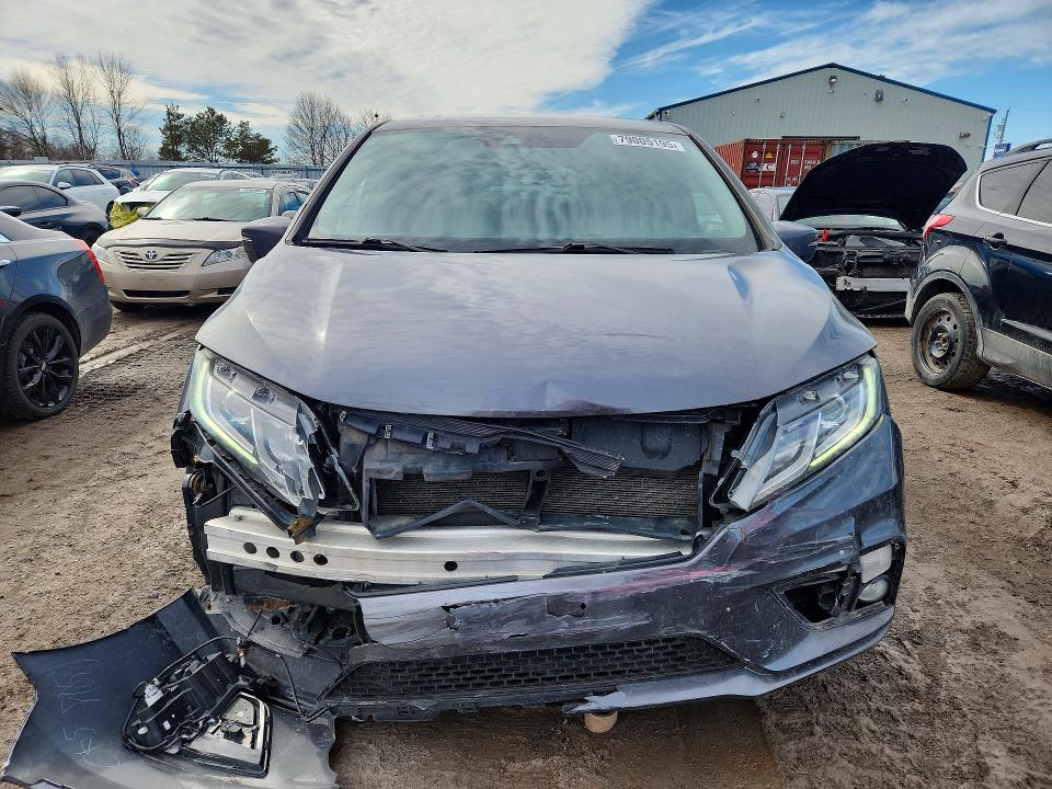 79005195 :رقم المزاد ، 5FNRL6H66JB504095 vin ، 2018 Honda Odyssey مزاد بيع