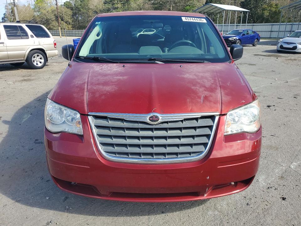 2008 Chrysler Town & Country მანქანა იყიდება აუქციონზე, vin: 2A8HR44H88R681535, აუქციონის ნომერი: 45744436