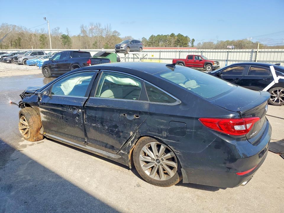 Продажа на аукционе авто 2015 Hyundai Sonata, vin: 5NPE34AF1FH135152, номер лота: 41977666