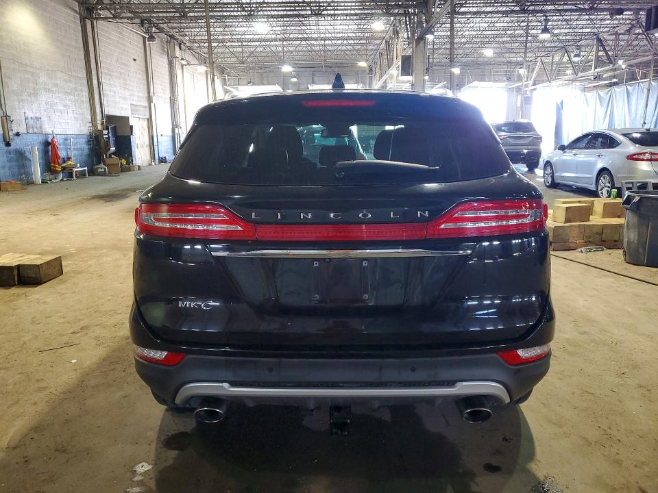 Продажа на аукционе авто 2019 Lincoln Mkc, vin: 5LMCJ3D96KUL03728, номер лота: 47741256