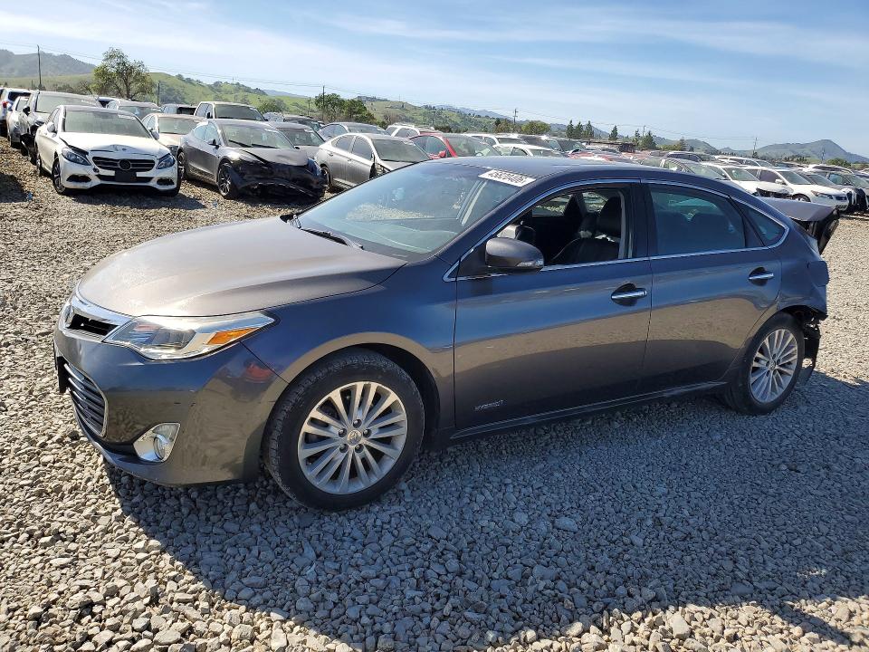 45820406 :رقم المزاد ، 4T1BD1EB1FU041389 vin ، 2015 Toyota Avalon Hybrid مزاد بيع