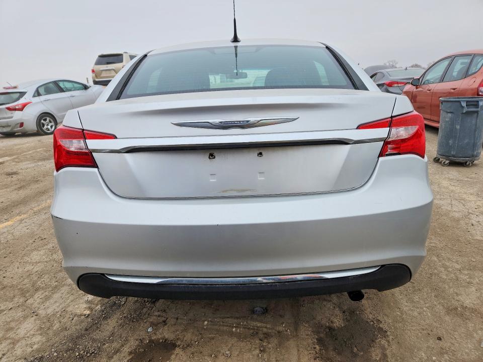 Продаж на аукціоні авто 2011 Chrysler 200, vin: 1C3BC2FB0BN500531, номер лоту: 79575055