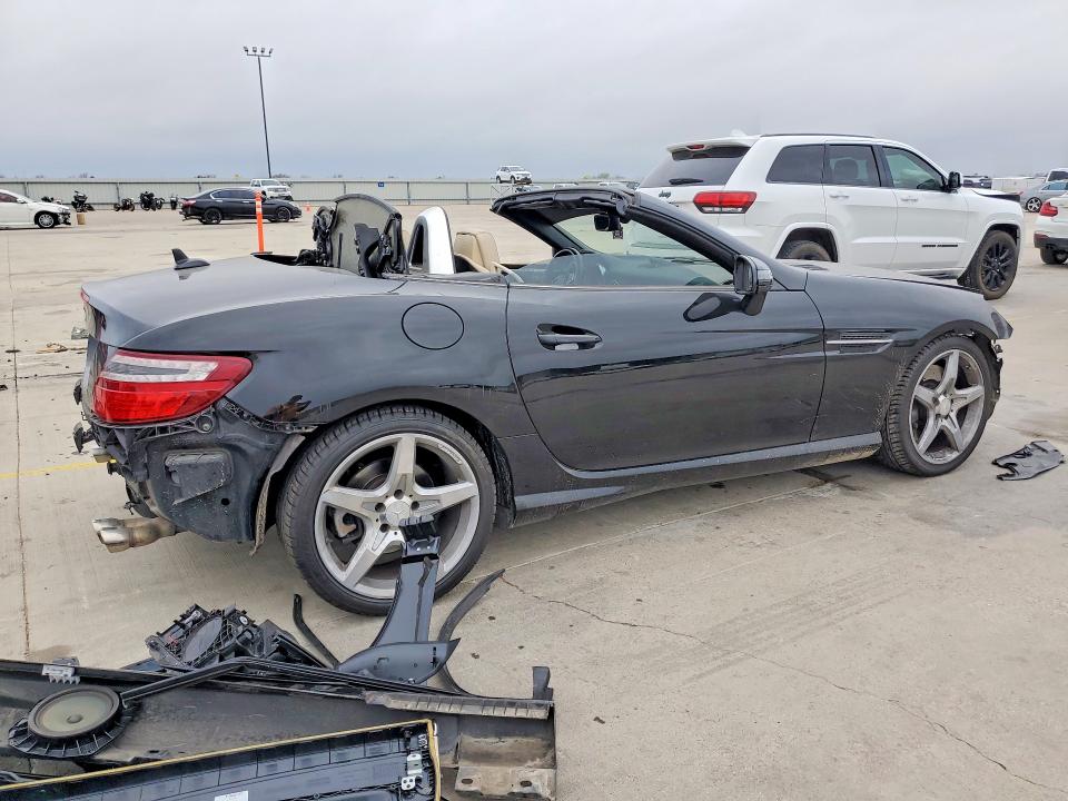 2013 Mercedes-benz Slk მანქანა იყიდება აუქციონზე, vin: WDDPK4HA9DF073096, აუქციონის ნომერი: 79960615