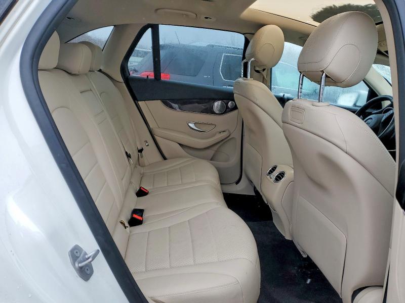 79726025 :رقم المزاد ، WDC0G4KB7JV043721 vin ، 2018 Mercedes-benz Glc مزاد بيع