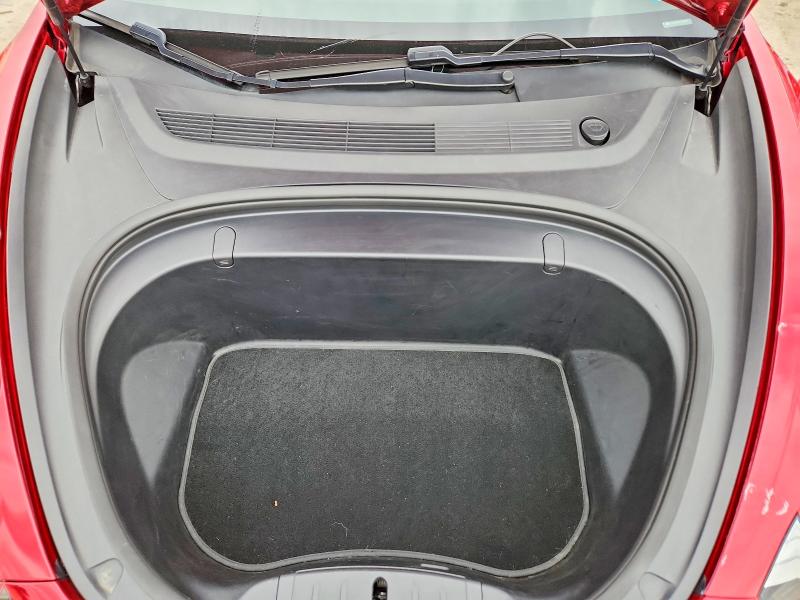 46298676 :رقم المزاد ، 5YJ3E1EB9JF074745 vin ، 2018 Tesla Model 3 مزاد بيع