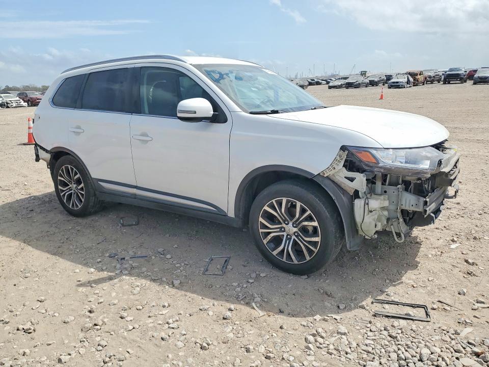 Продаж на аукціоні авто 2018 Mitsubishi Outlander, vin: JA4AD3A39JZ054519, номер лоту: 41980836