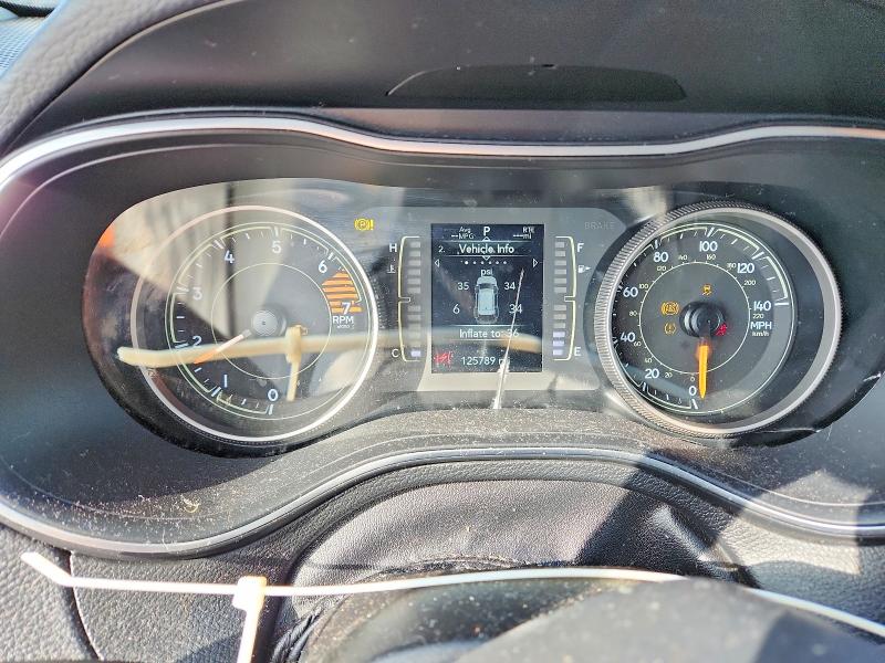 Продаж на аукціоні авто 2019 Jeep Cherokee, vin: 1C4PJMCB2KD304961, номер лоту: 77906065