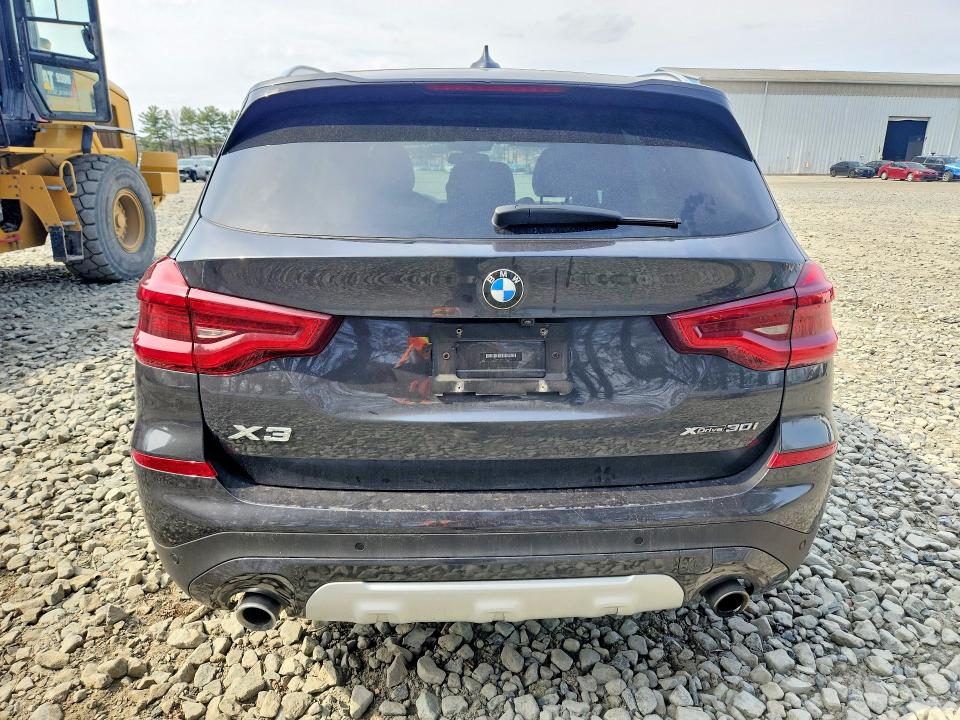 48077336 :رقم المزاد ، 5UXTR9C58KLE14032 vin ، 2019 Bmw X3 مزاد بيع