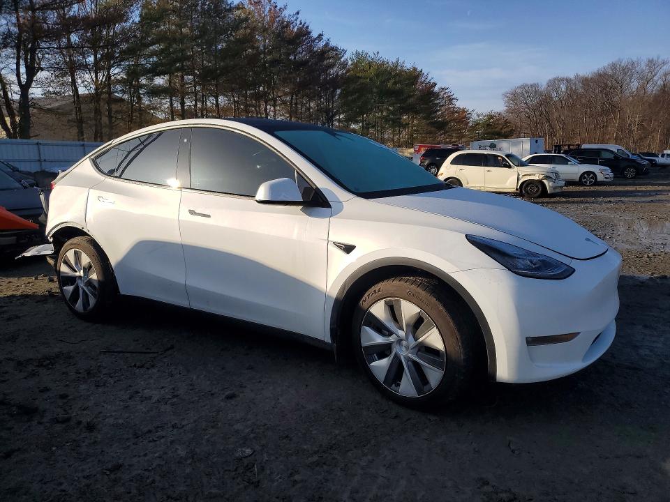 Продажа на аукционе авто 2023 Tesla Model Y, vin: 7SAYGAEE8PF610994, номер лота: 78500085