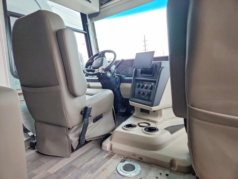 79490295 :رقم المزاد ، 1F66F5DN9R0A04088 vin ، 2024 Ford F53 مزاد بيع