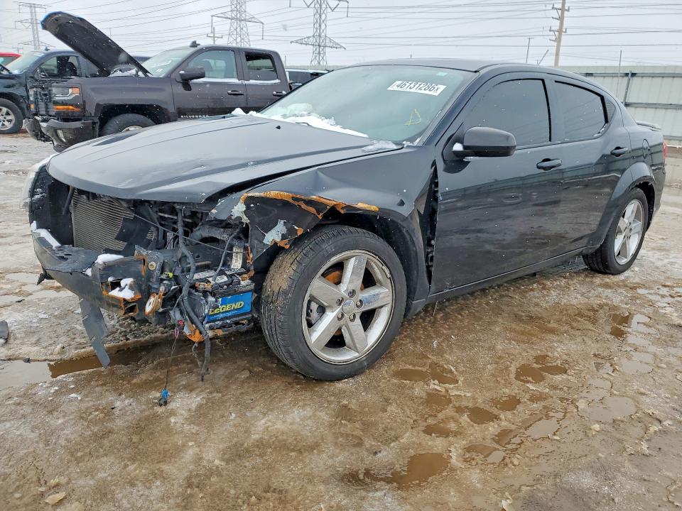 46131286 :رقم المزاد ، 1B3BD2FG8BN524162 vin ، 2011 Dodge Avenger مزاد بيع