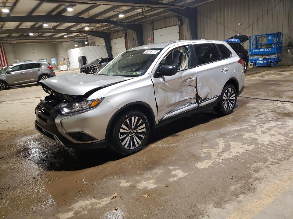 Продаж на аукціоні авто 2020 Mitsubishi Outlander, vin: JA4AD2A30LZ032874, номер лоту: 79798115