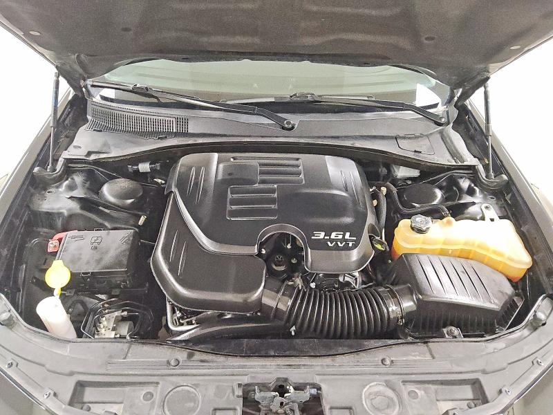 79771835 :رقم المزاد ، 2C3CCAAGXPH552301 vin ، 2023 Chrysler 300 مزاد بيع