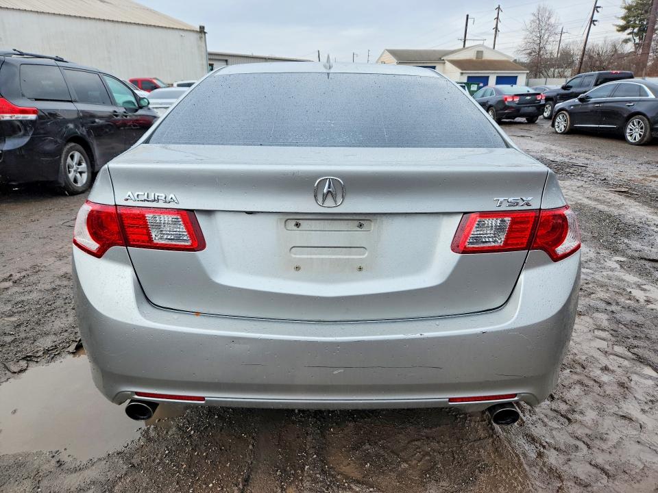 2010 Acura Tsx მანქანა იყიდება აუქციონზე, vin: JH4CU2F67AC018700, აუქციონის ნომერი: 79625785