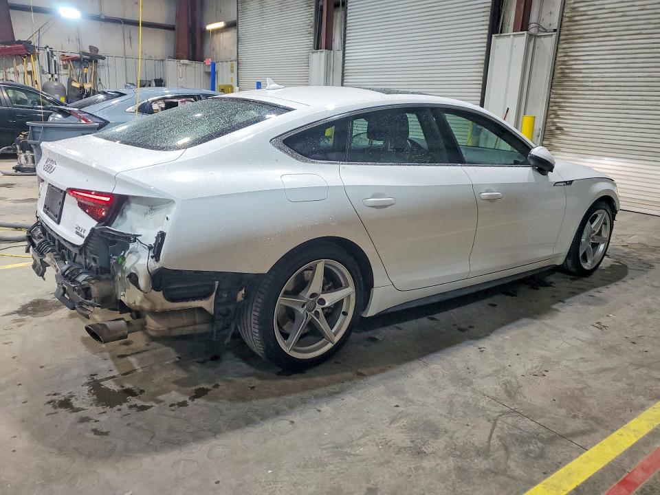 Продаж на аукціоні авто 2018 Audi A5, vin: WAUDNCF53JA130225, номер лоту: 47640256