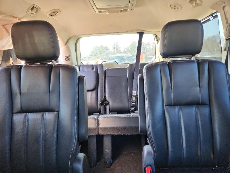 46592796 :رقم المزاد ، 2C4RC1BG3DR803170 vin ، 2013 Chrysler Town & Country مزاد بيع