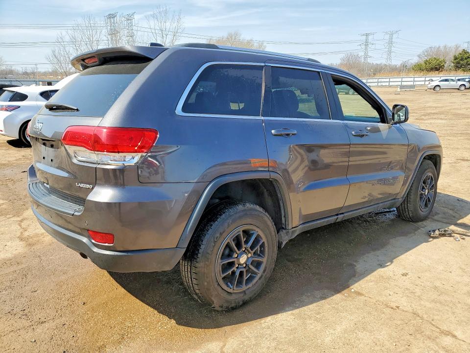 47305436 :رقم المزاد ، 1C4RJFAG5JC351375 vin ، 2018 Jeep Grand Cherokee مزاد بيع