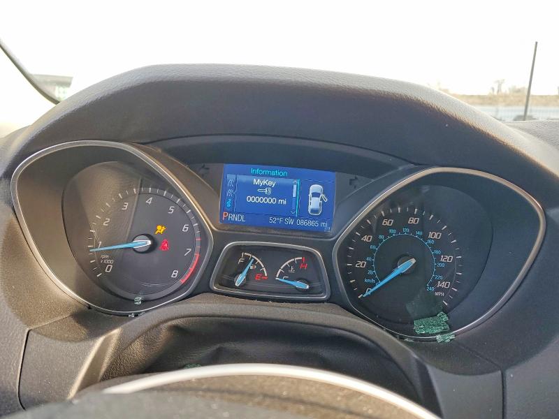 2013 Ford Focus მანქანა იყიდება აუქციონზე, vin: 1FADP3F22DL266024, აუქციონის ნომერი: 45871016