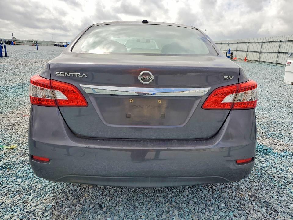 2015 Nissan Sentra მანქანა იყიდება აუქციონზე, vin: 3N1AB7AP4FY255870, აუქციონის ნომერი: 79966035