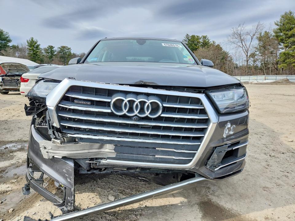2018 Audi Q7 მანქანა იყიდება აუქციონზე, vin: WA1LAAF70JD033427, აუქციონის ნომერი: 47046516