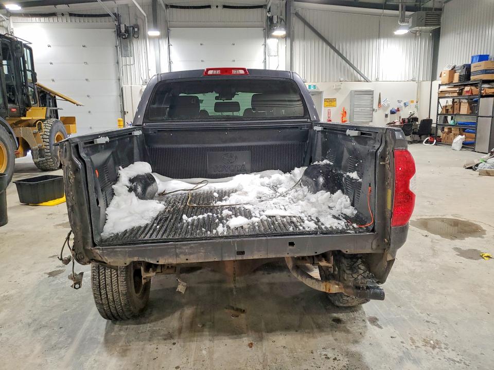 2018 Toyota Tundra მანქანა იყიდება აუქციონზე, vin: 5TFDY5F11JX731729, აუქციონის ნომერი: 46975796