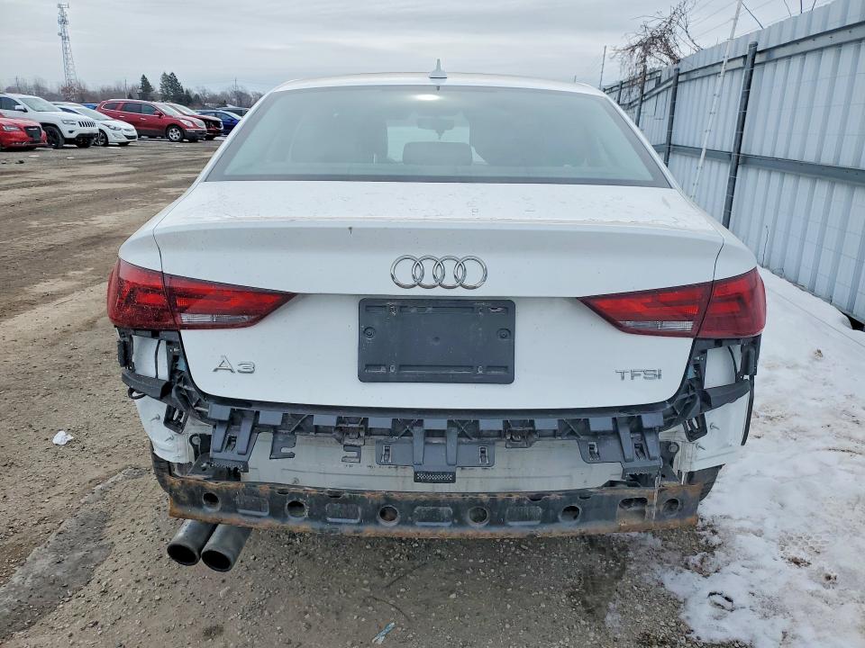 Продажа на аукционе авто 2016 Audi A3, vin: WAUA7GFF1G1015936, номер лота: 78088385