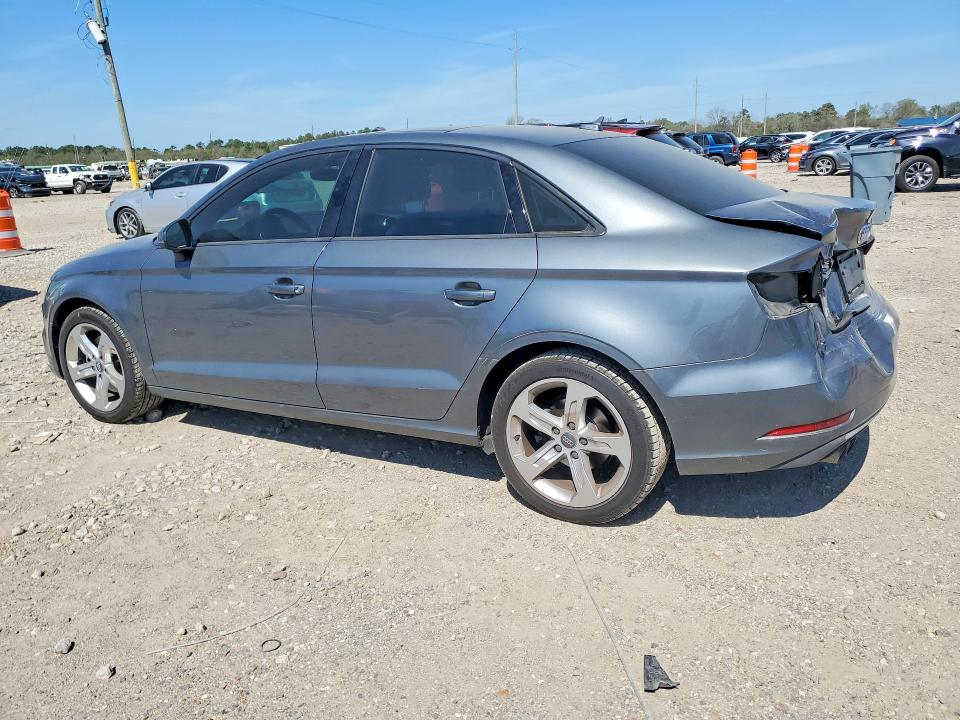 Продаж на аукціоні авто 2017 Audi A3, vin: WAUAUGFF7H1037689, номер лоту: 46244856