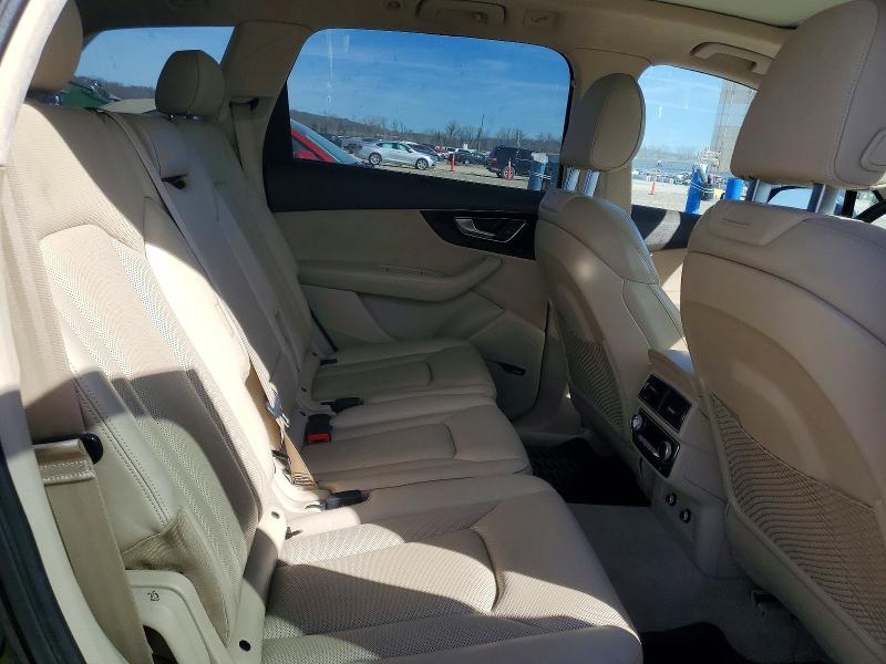 Продажа на аукционе авто 2018 Audi Q7, vin: WA1VAAF77JD003995, номер лота: 46381346