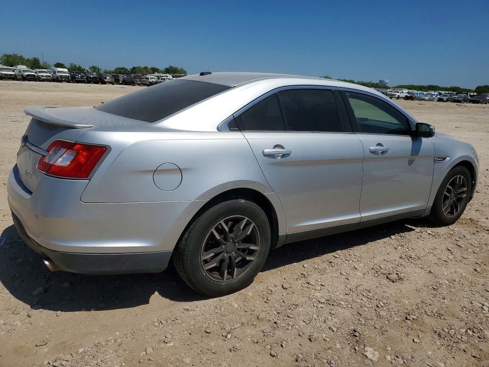2010 Ford Taurus მანქანა იყიდება აუქციონზე, vin: 1FAHP2KT5AG118075, აუქციონის ნომერი: 47527346