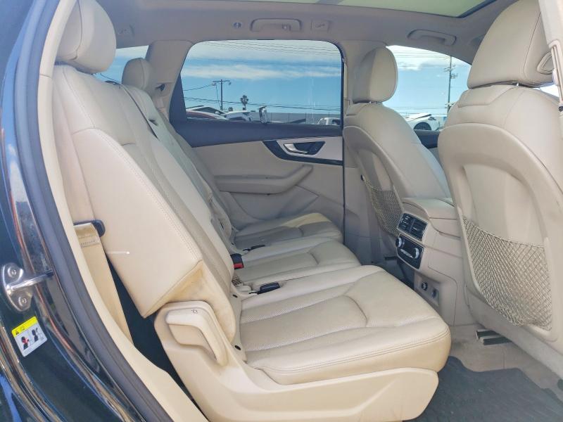 Продаж на аукціоні авто 2018 Audi Q7, vin: WA1LHAF70JD040731, номер лоту: 41645206