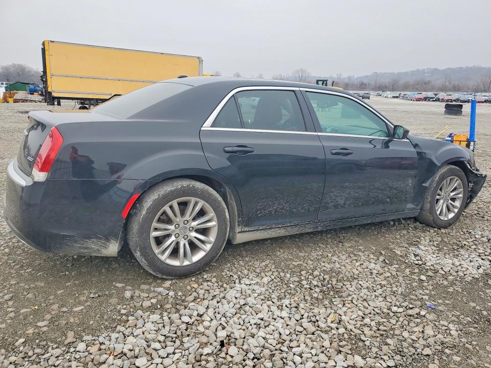 Продаж на аукціоні авто 2016 Chrysler 300, vin: 2C3CCAAG9GH223606, номер лоту: 79532005