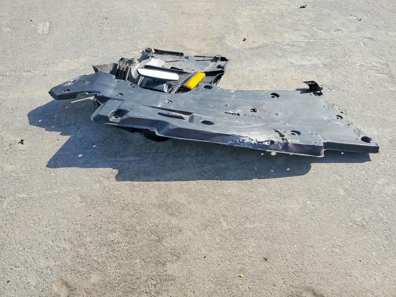 47728816 :رقم المزاد ، 4T1C11BK9NU067786 vin ، 2022 Toyota Camry مزاد بيع