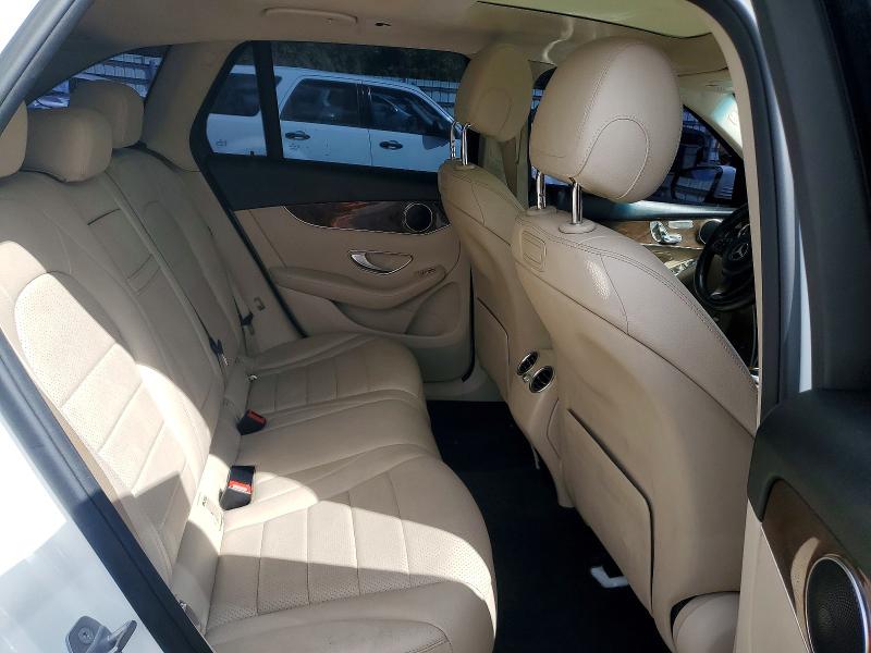 41720506 :رقم المزاد ، WDC0G4JB2JV037391 vin ، 2018 Mercedes-benz Glc مزاد بيع