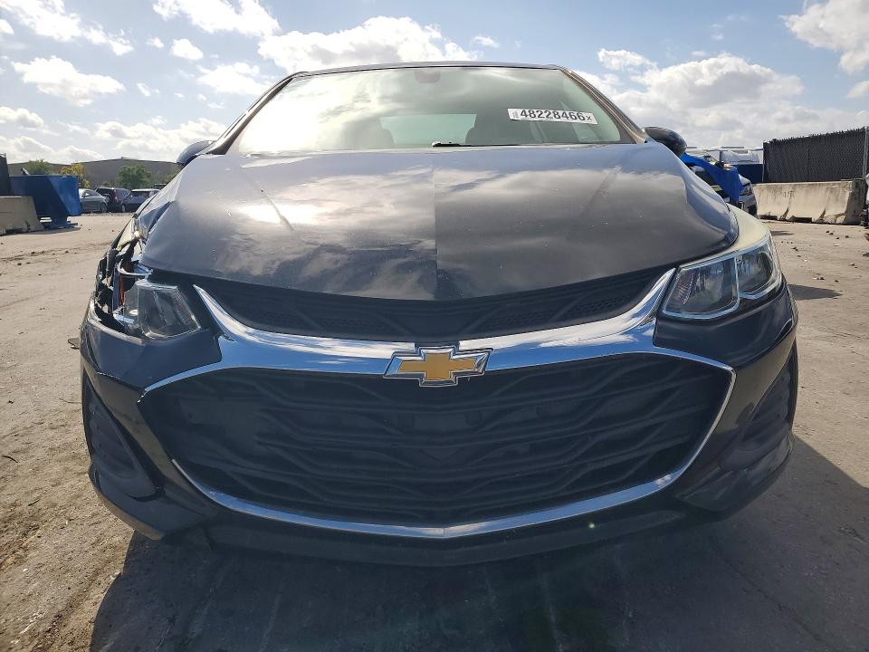 Продажа на аукционе авто 2019 Chevrolet Cruze, vin: 1G1BC5SM3K7152483, номер лота: 48228466