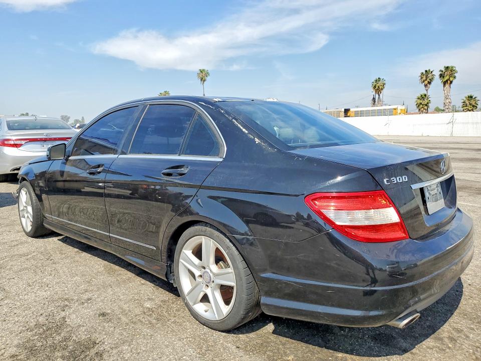 47133796 :رقم المزاد ، WDDGF5EB1BA424133 vin ، 2011 Mercedes-benz C مزاد بيع