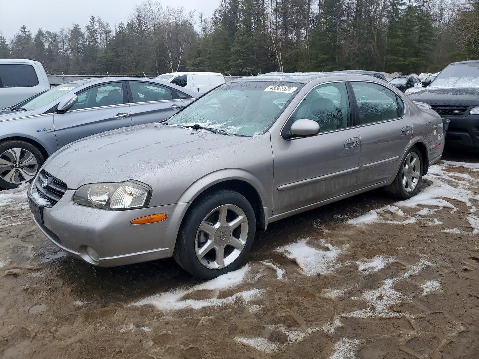 46562326 :رقم المزاد ، JN1CA31A31T314831 vin ، 2001 Nissan Maxima مزاد بيع