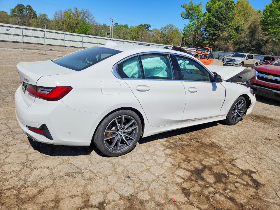 45870316 :رقم المزاد ، 3MW5R1J01L8B14001 vin ، 2020 Bmw 330i مزاد بيع