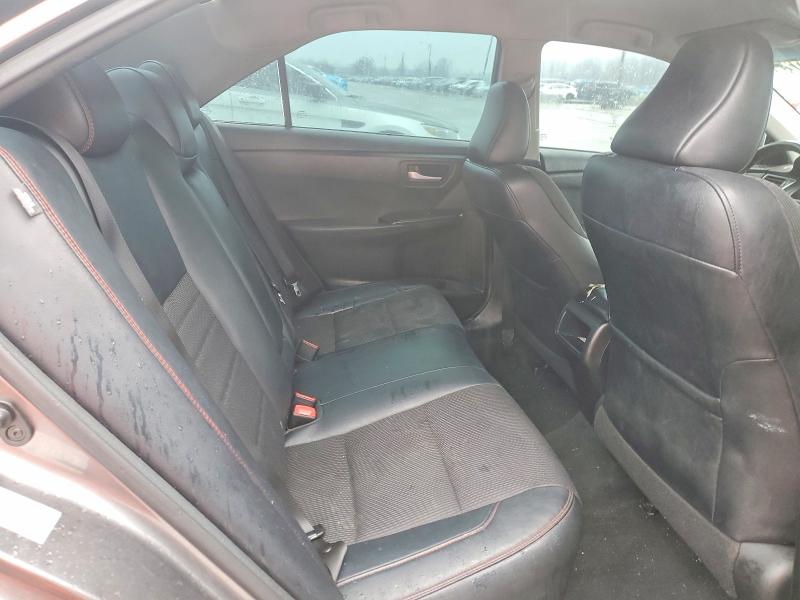 79109125 :رقم المزاد ، 4T1BF1FK9HU313392 vin ، 2017 Toyota Camry مزاد بيع
