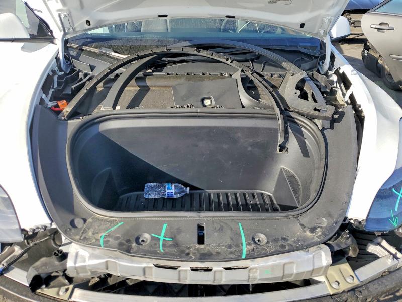 41612706 :رقم المزاد ، 7SAYGAEE4PF716245 vin ، 2023 Tesla Model Y مزاد بيع