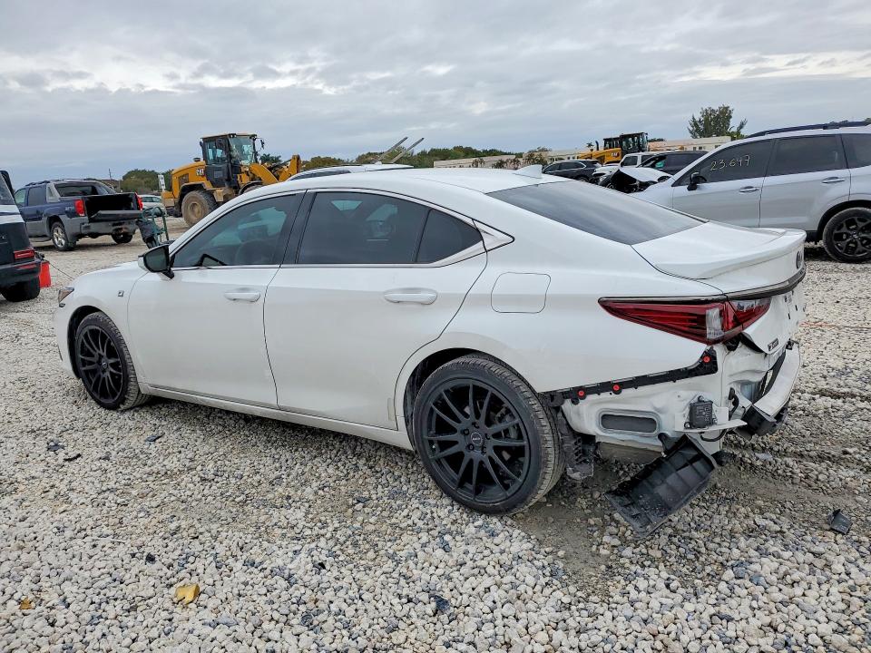 41662946 :رقم المزاد ، 58ABZ1B11KU042526 vin ، 2019 Lexus Es 350 مزاد بيع