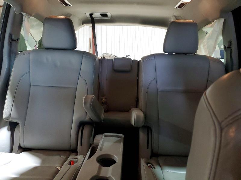 46449026 :رقم المزاد ، 5TDJZRFH2JS812300 vin ، 2018 Toyota Highlander مزاد بيع